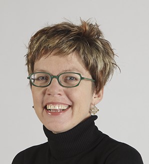 Professor Mary Roberts, 2023-2024 Senior Global Fellow